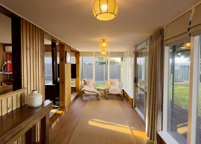 度假居 Stillwater - Stunning Lakefront Location With & Kayaks *